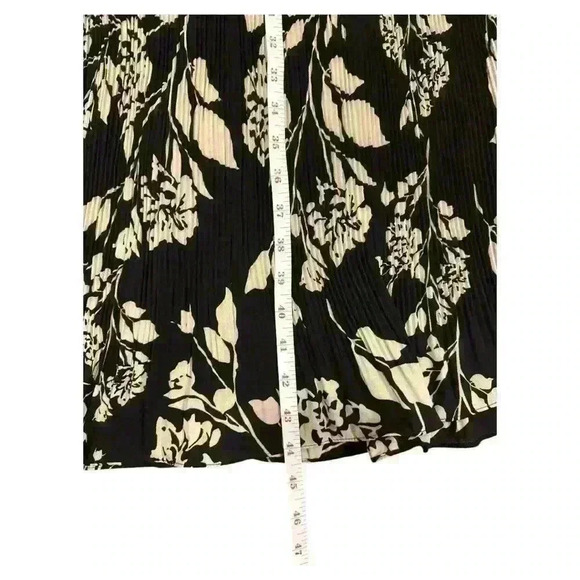 White House Black Market Floral Print Pleated Soft Midi Dress Size 14 NWT - Picture 8 of 13